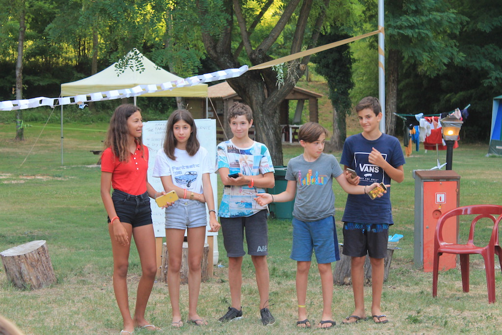 Village Camps International Summer Camp Ard&egrave;che, France 2019-07-26 https://www.villagecamps.com/journals_admin/images/2166-7252-TalentShow12 copy.jpg